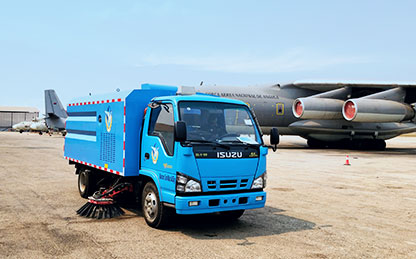 恒峰g22扫路车交付安哥拉机场使用