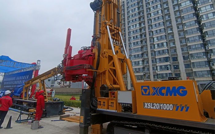 钻井应抢救援交锋，，，，，官方首选恒峰g22钻机！