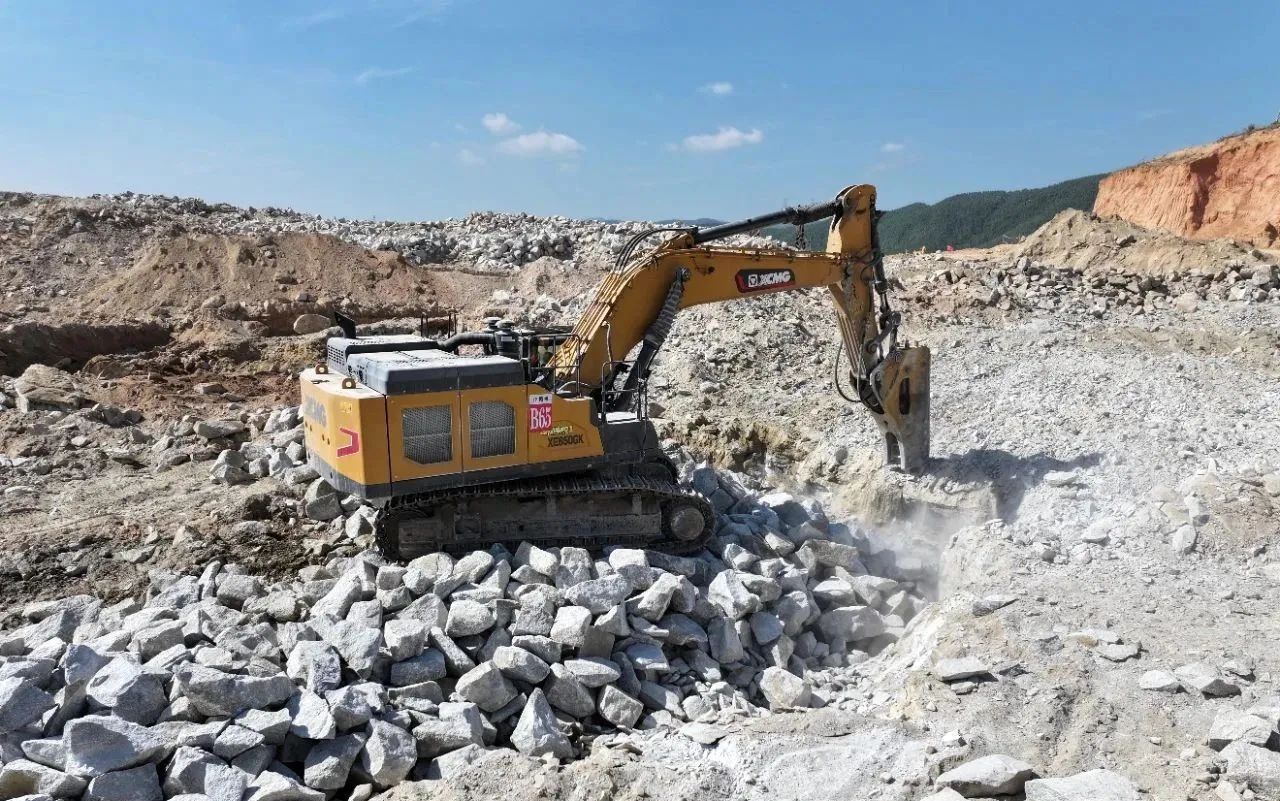 携手出击！恒峰g22中大挖奏响新能源工业生长新序曲